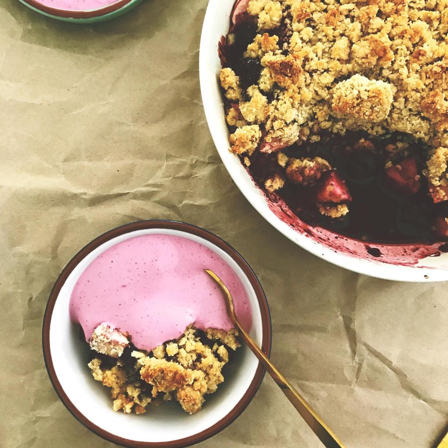 Berry and Honey Crumble | Slo-recipe | Slowood