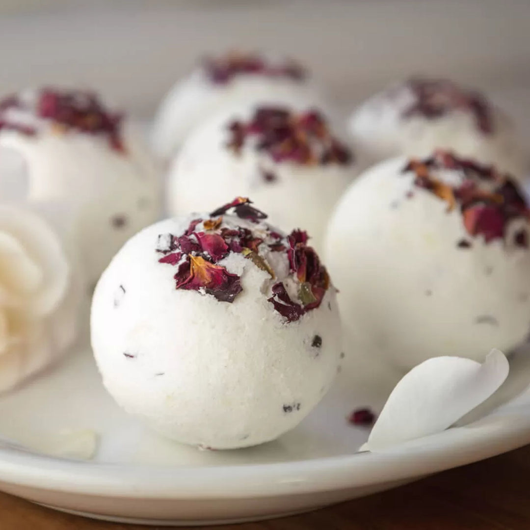 Geranium & Rose Bath Bomb - Slowood