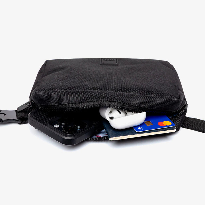 Recycled Reef Crossbody - Black