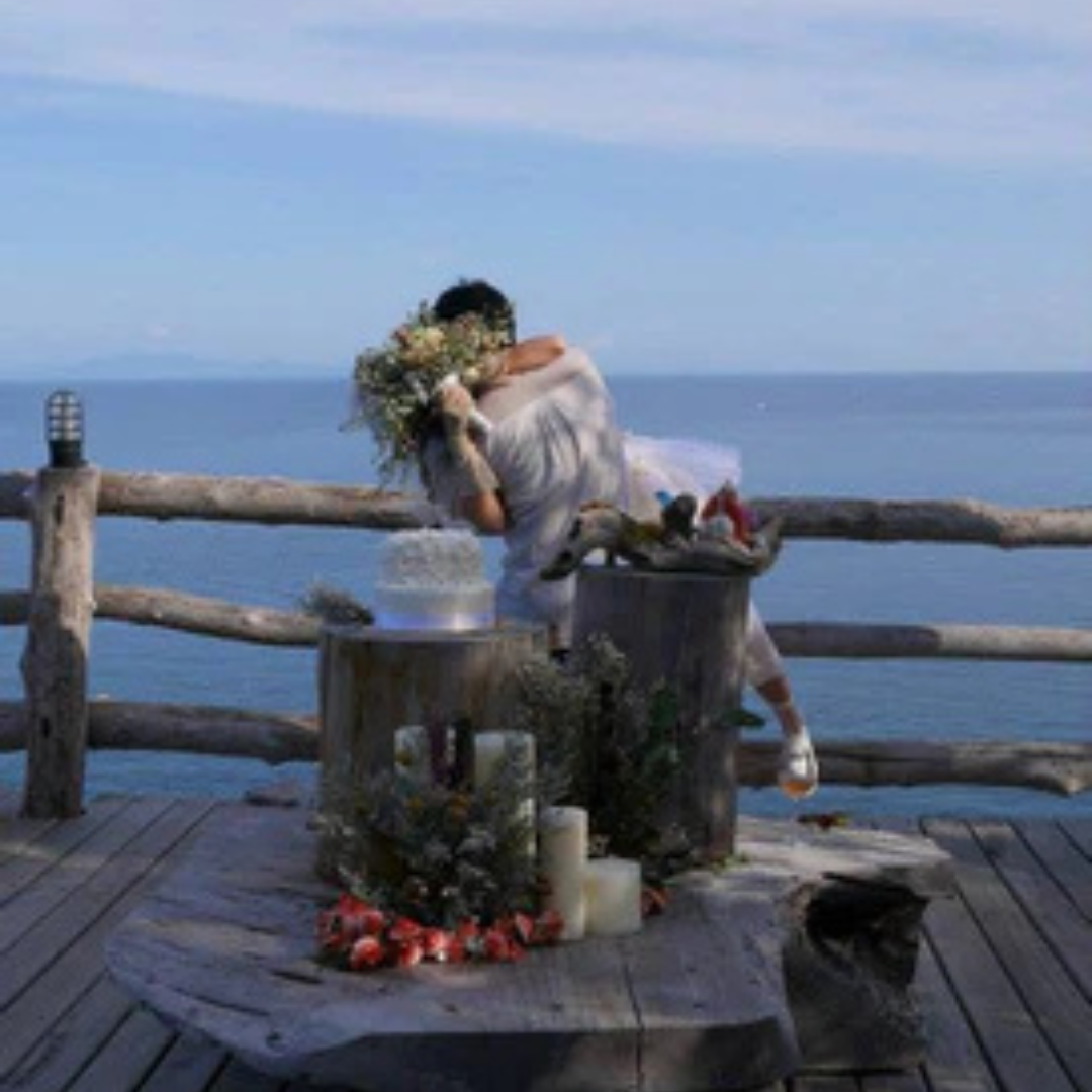 Say 'I Do' to the Environment!  👰‍♀️🤍🤵🌍