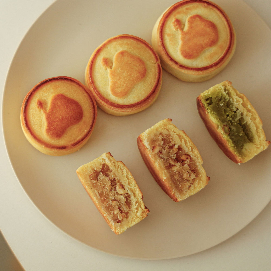 [Pre-order] Triple Nut Mooncake (Pickup Date: 06 - 08/9) - Slowood
