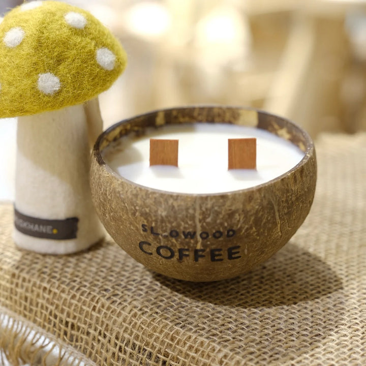 天然精油椰殼蠟燭 300克 - 咖啡