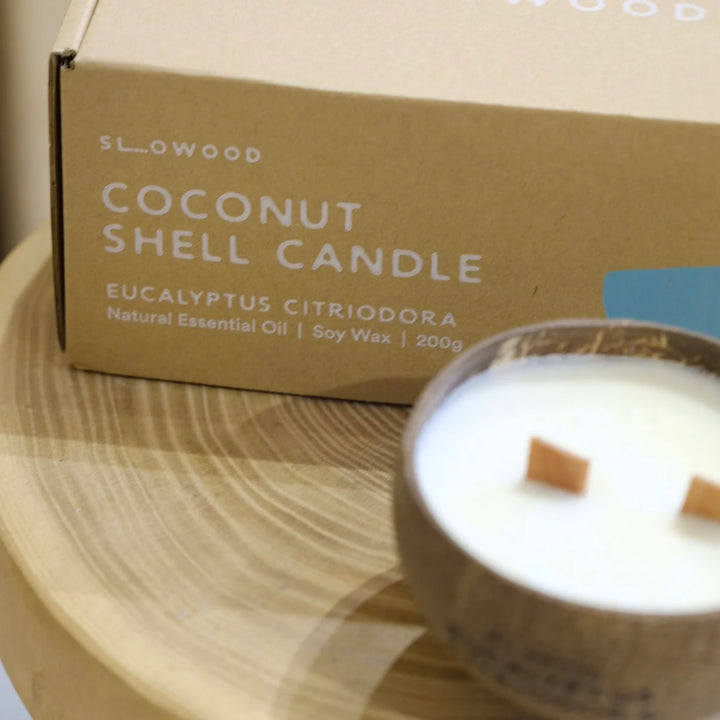 天然精油椰殼蠟燭 300克 - 檸檬桉樹