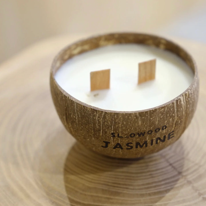 天然精油椰殼蠟燭 300克 - 茉莉花