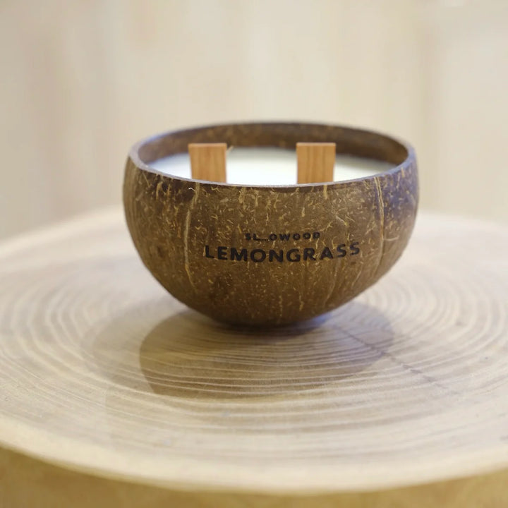 天然精油椰殼蠟燭 300克 - 檸檬草