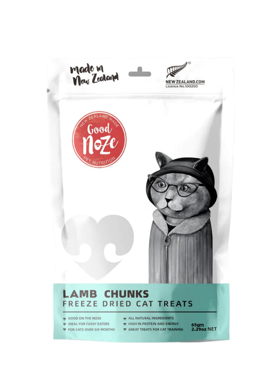 Freeze Dried Treats For Cats - NZ Free  Range Grass Fed Lamb Chunks 65g - Slowood