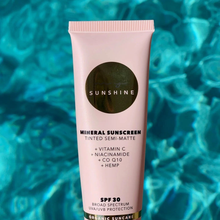 Natural Sunscreen - Tinted Semi-Matte SPF30 (60ml)