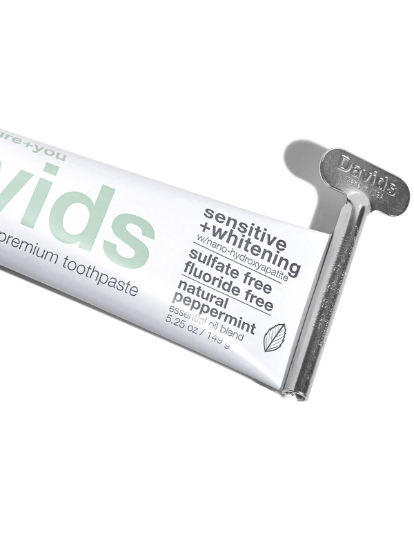 Natural Toothpaste - Sensitive & Whitening - Slowood