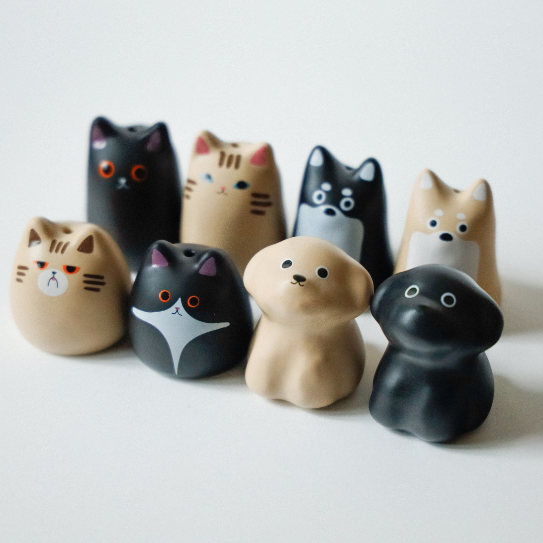 Stick with a cat - Tomato