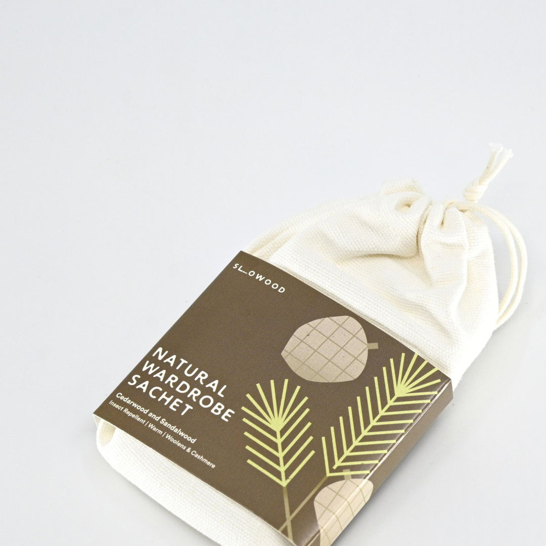 Natural Wardrobe Sachet Cedarwood and Sandalwood - Slowood